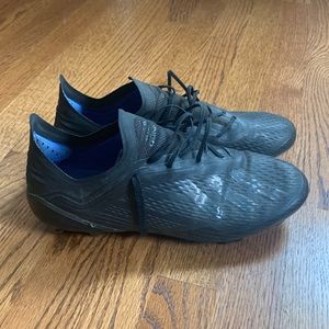 Mens soccer cleats adidas size 9.5